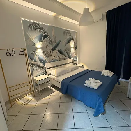 Viren Alojamento de Acomodação e Pequeno-almoço Nápoles