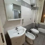 住宿加早餐酒店 Viren 那不勒斯